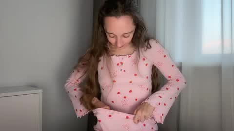 shy_schoolgirl_ online show from 3, 6, 2026