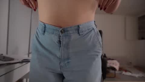 bella online show from 13, 9, 2025