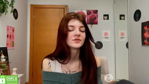 Snapshot of shybella_girl chatting on 26, 2, 2025 Bella online show from 26, 2, 2025