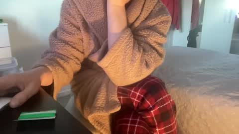 shyboy0533 online show from 1, 11, 2025