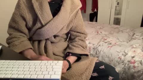 shyboy0533 online show from 21, 12, 2025