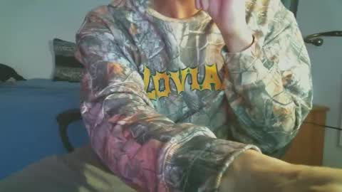 shyboyhugecum2020 online show from 20, 10, 2025