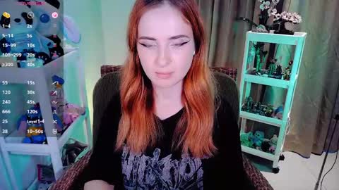 Snapshot of shyfoxxxy chatting on 8, 5, 2026 Effie online show from 8, 5, 2026