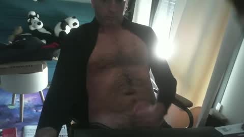 Snapshot of shyfrenchcock chatting on 9, 1, 2025 shyfrenchcock online show from 9, 1, 2025