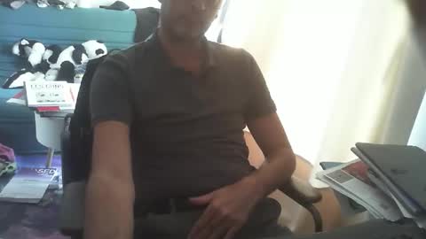 Snapshot of shyfrenchcock chatting on 17, 10, 2025 shyfrenchcock online show from 17, 10, 2025