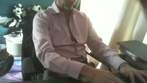 Snapshot of shyfrenchcock chatting on 12, 11, 2025 shyfrenchcock online show from 12, 11, 2025