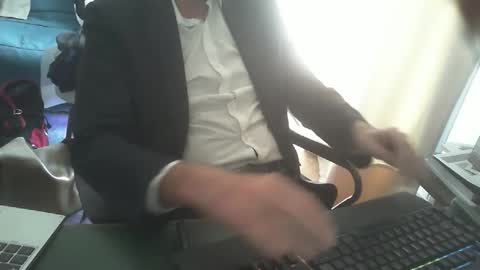 shyfrenchcock online show from 17, 4, 2026