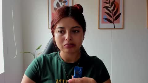 Snapshot of shylittlebunny chatting on 23, 9, 2025 shylittlebunny online show from 23, 9, 2025