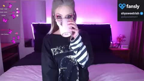 shysweetrish online show from 20, 9, 2025