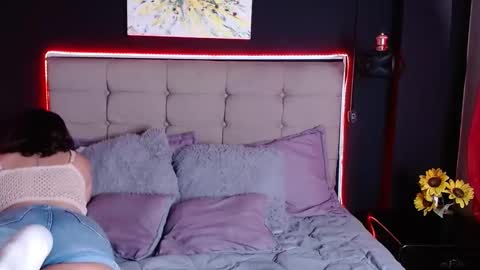 Snapshot of shyvibes_ chatting on 15, 2, 2025 CALL ME CHARLOTTE online show from 15, 2, 2025