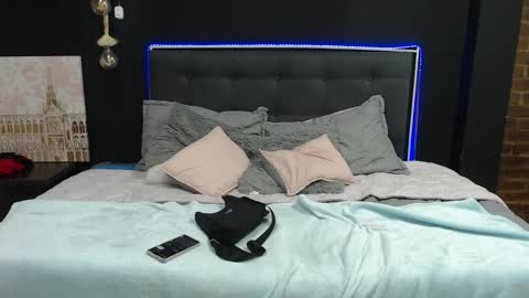 Snapshot of shyvibes_ chatting on 18, 2, 2025 CALL ME CHARLOTTE online show from 18, 2, 2025