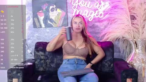 Snapshot of siamarlin chatting on 19, 5, 2026 siamarlin online show from 19, 5, 2026