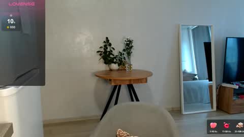 Eva online show from 6, 10, 2025