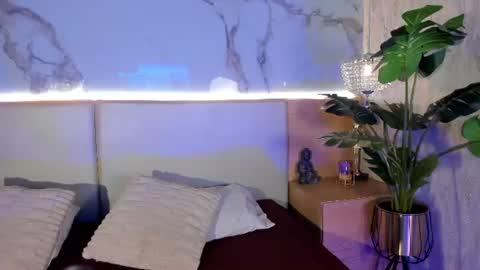 Snapshot of sienna_belluccii chatting on 8, 8, 2026 sienna belluccii online show from 8, 8, 2026