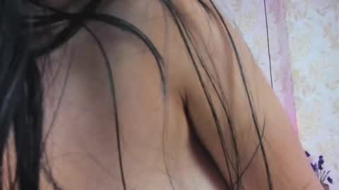 Snapshot of sienna_lorengb chatting on 27, 2, 2025 Camila Vargas online show from 27, 2, 2025