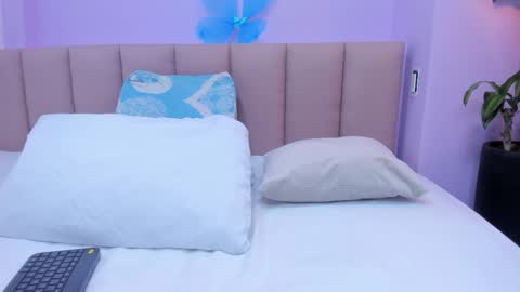 sienna_mg12 online show from 29, 11, 2025