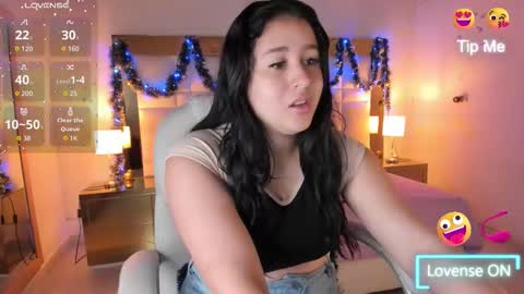 Sienna  online show from 18, 11, 2025