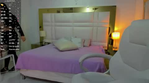 Sienna  online show from 9, 1, 2026