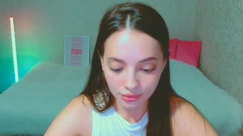 Snapshot of siennamia chatting on 7, 7, 2026 Sienna Mia online show from 7, 7, 2026