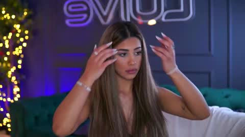 Sienna online show from 19, 1, 2026