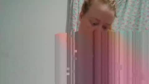 sierra_bby online show from 10, 5, 2026