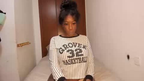 sierra_violet online show from 13, 3, 2026