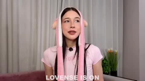 Snapshot of signehinz chatting on 13, 2, 2026 Eva online show from 13, 2, 2026