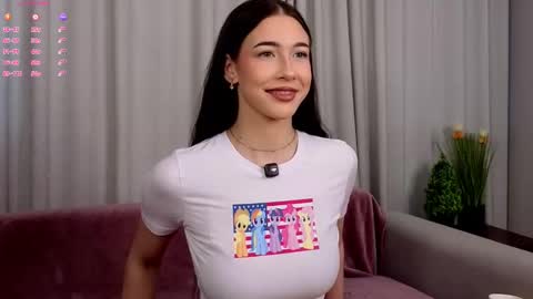 Snapshot of signehinz chatting on 23, 2, 2026 Eva online show from 23, 2, 2026