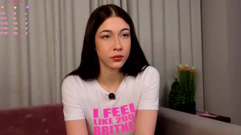 Snapshot of signehinz chatting on 26, 2, 2026 Eva online show from 26, 2, 2026