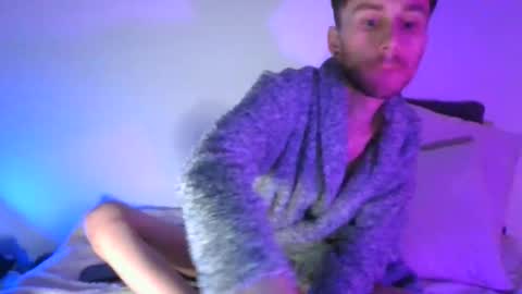 siiimon777 online show from 25, 3, 2026