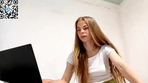 JULIANA online show from 1, 6, 2026