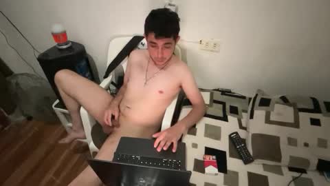Snapshot of silenxxx25702360 chatting on 21, 2, 2026 silenxxx25702360 online show from 21, 2, 2026