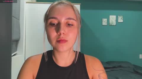 Snapshot of silicia_lu chatting on 27, 6, 2026 You fav Miss Si online show from 27, 6, 2026