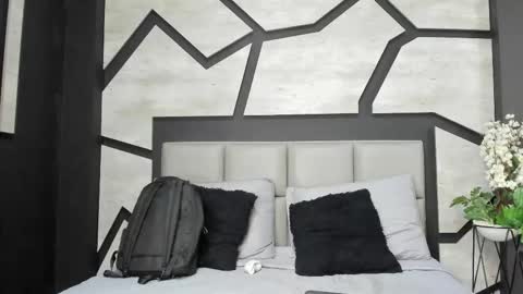 Snapshot of silknyx chatting on 21, 2, 2026 silknyx online show from 21, 2, 2026