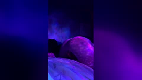 silkykittyy online show from 4, 3, 2026