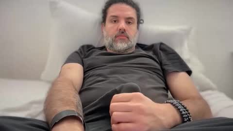 Snapshot of silverbeard81 chatting on 26, 2, 2026 silverbeard81 online show from 26, 2, 2026