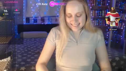 Snapshot of silvercherub chatting on 17, 11, 2025 silvercherub online show from 17, 11, 2025