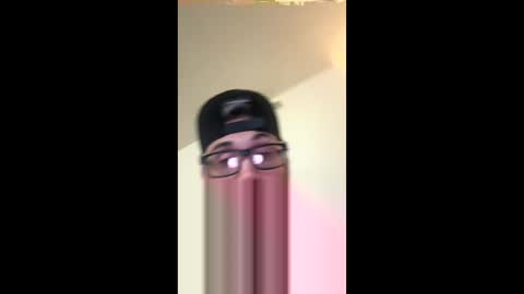 Snapshot of silverfox_94 chatting on 12, 10, 2025 silverfox_94 online show from 12, 10, 2025