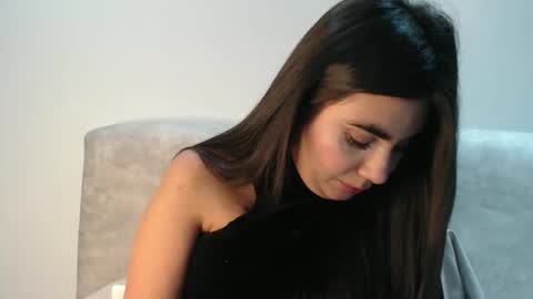 Snapshot of silviecollins chatting on 1, 10, 2025 Silvie online show from 1, 10, 2025