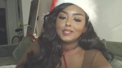 Simin Fox online show from 2, 12, 2025