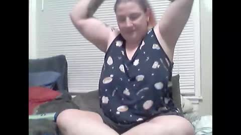 Snapshot of simm_w chatting on 2, 2, 2026 Simm W online show from 2, 2, 2026