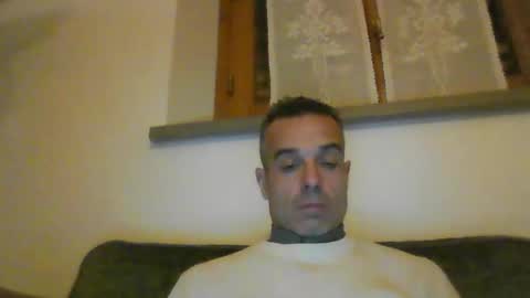 Snapshot of simmeturbate chatting on 8, 11, 2025 Italiandaddyitalydickassbottomassholecomshowmasturbatenudeboyitalyatleticcutemuscolarhardcockdickboy online show from 8, 11, 2025