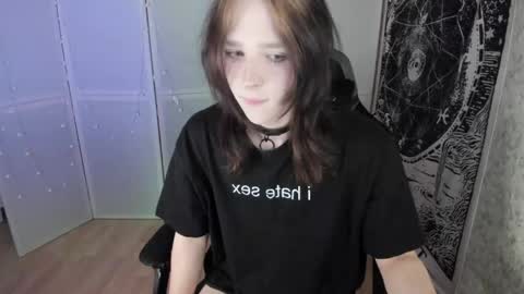 Snapshot of simochka_ chatting on 9, 6, 2026 Simochka online show from 9, 6, 2026