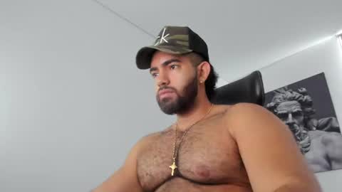 simon_leon01 online show from 11, 7, 2026
