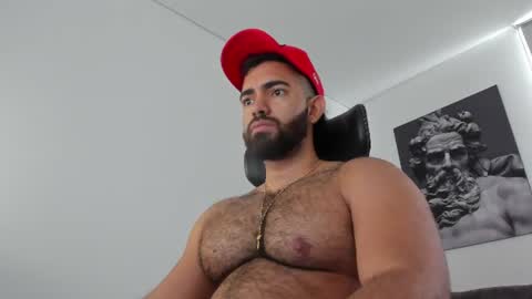 simon_leon01 online show from 20, 7, 2026