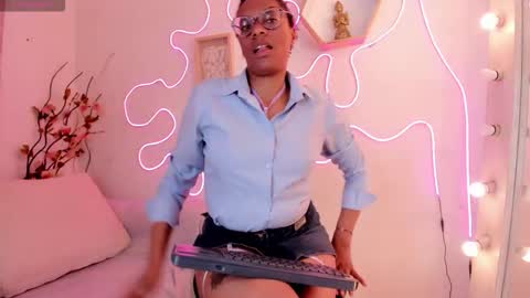 simona_brooke online show from 20, 10, 2025