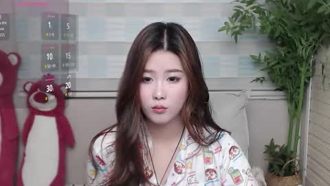 simonastephanie online show from 16, 10, 2025