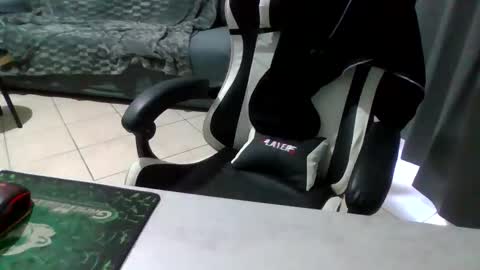 simoninside25 online show from 11, 10, 2025