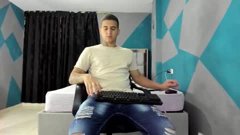 SIMON KELER online show from 22, 2, 2025