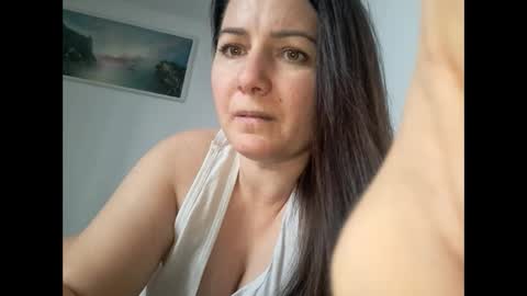Snapshot of simpledi chatting on 3, 3, 2025 simpledi online show from 3, 3, 2025